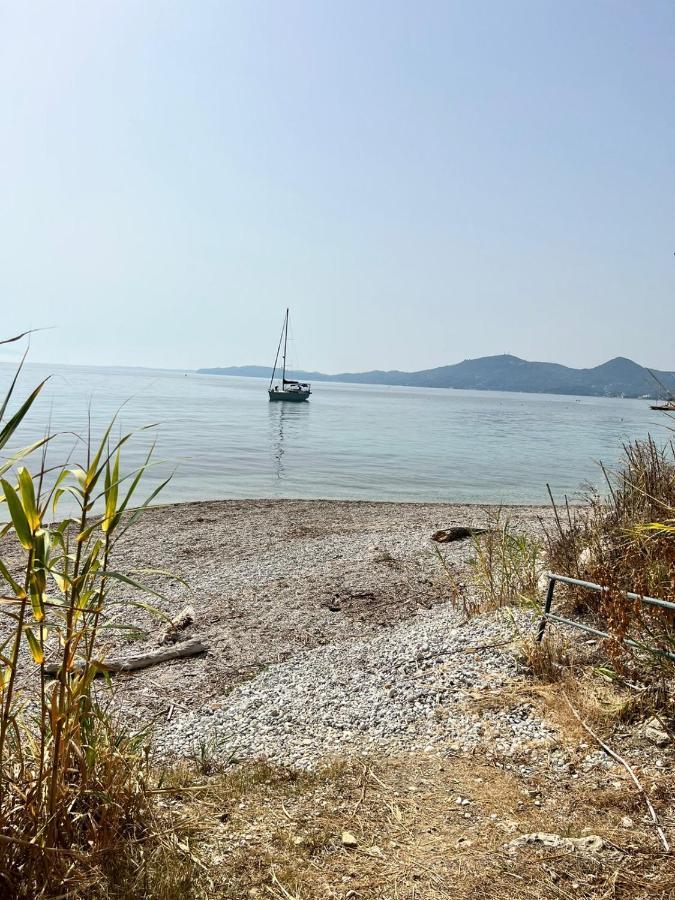 Lithino Apartments - 5Min From The Beach Agios Ioannis Peristerion Exterior photo
