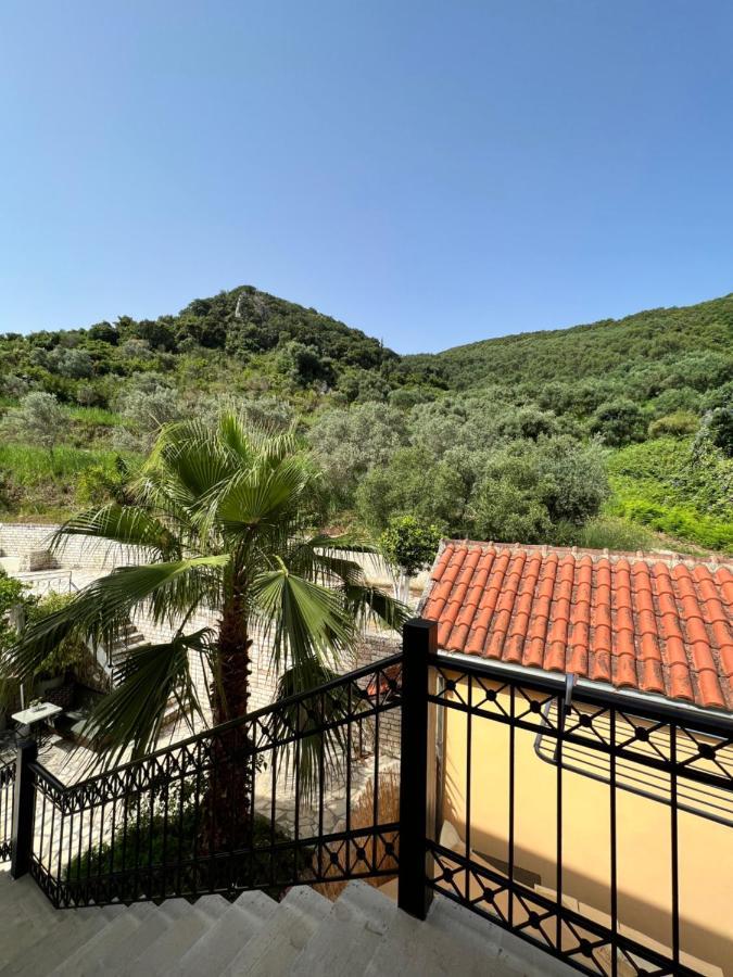 Lithino Apartments - 5Min From The Beach Agios Ioannis Peristerion Exterior photo