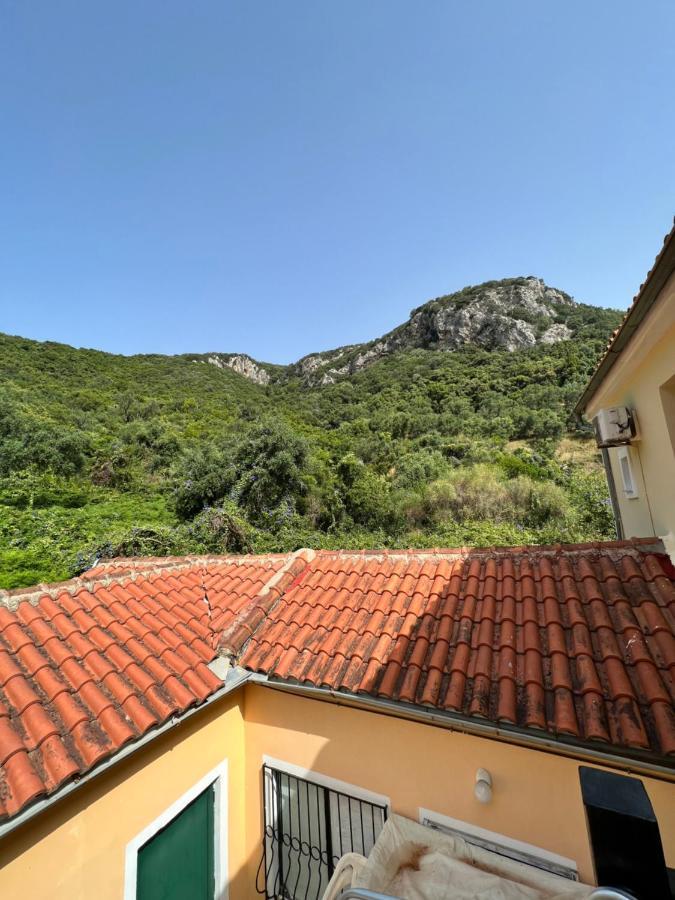 Lithino Apartments - 5Min From The Beach Agios Ioannis Peristerion Exterior photo