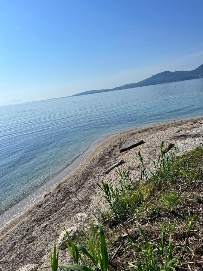Lithino Apartments - 5Min From The Beach Agios Ioannis Peristerion Exterior photo